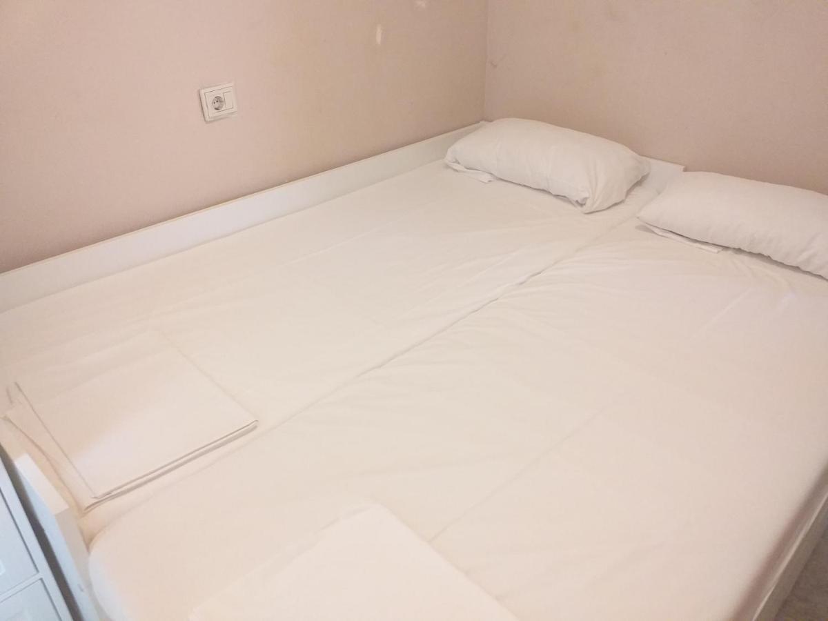 Playa Paradis - Primera Linea De Playa - Ap-7 3min - Self Check-in 24h Apartment *